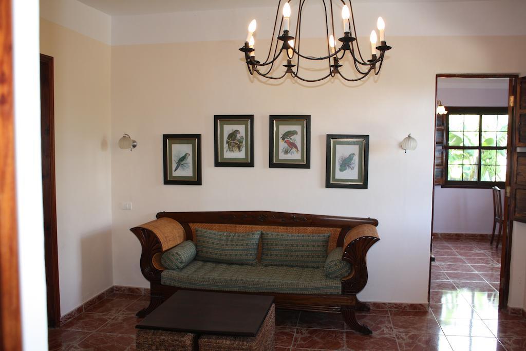 Apartamentos Finca La Cruz Tazacorte Bilik gambar